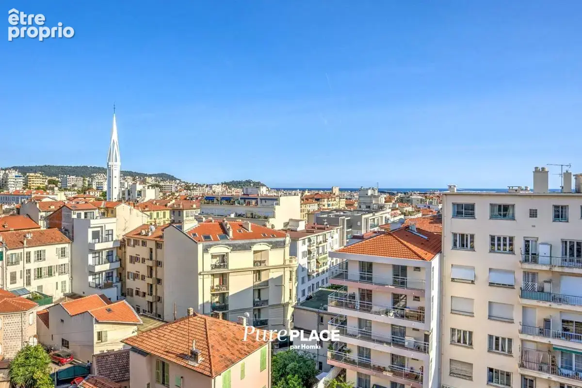 Nice Libération, 3 pièces 74 m², dernier étage, terrasses, parking - photo 2