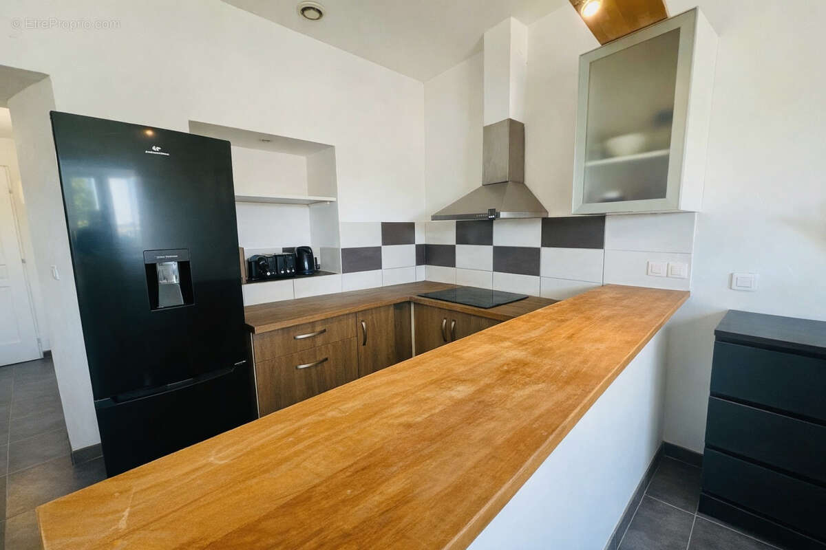 Appartement à SERVIAN