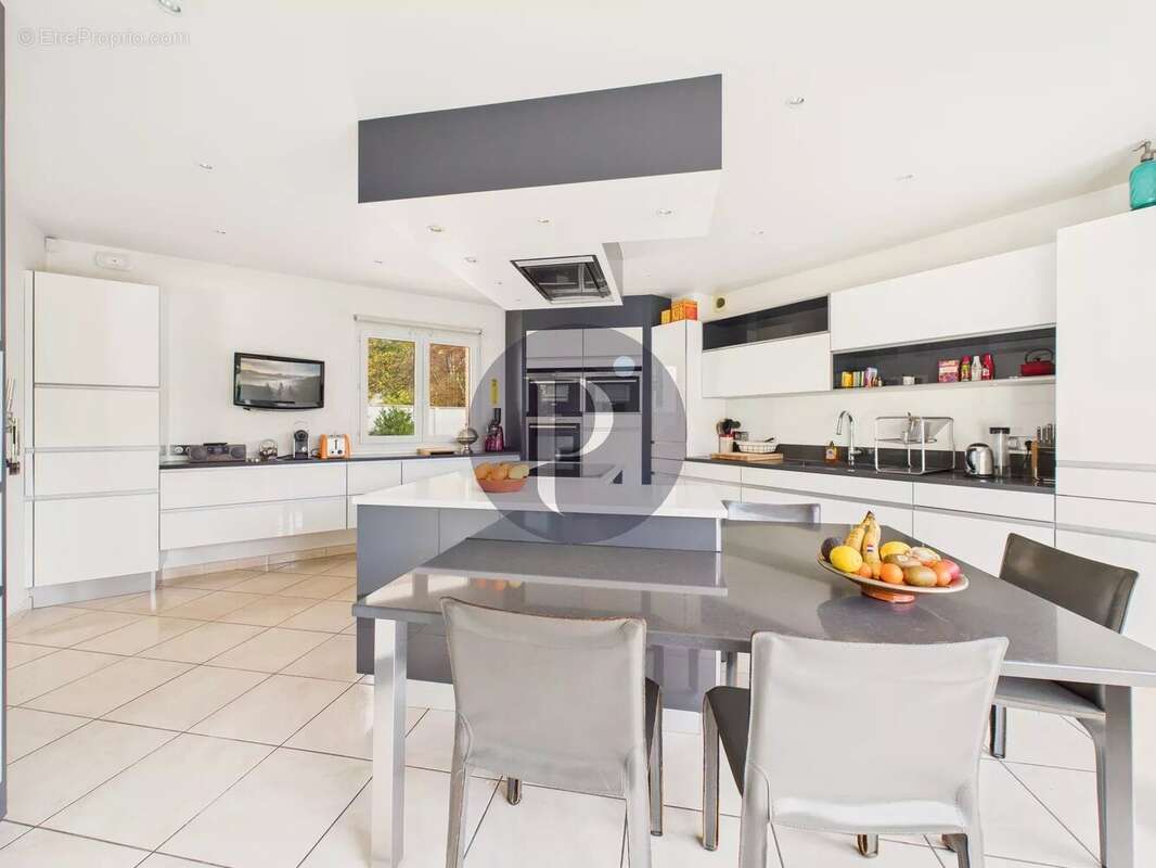 Maison à CHATENAY-MALABRY