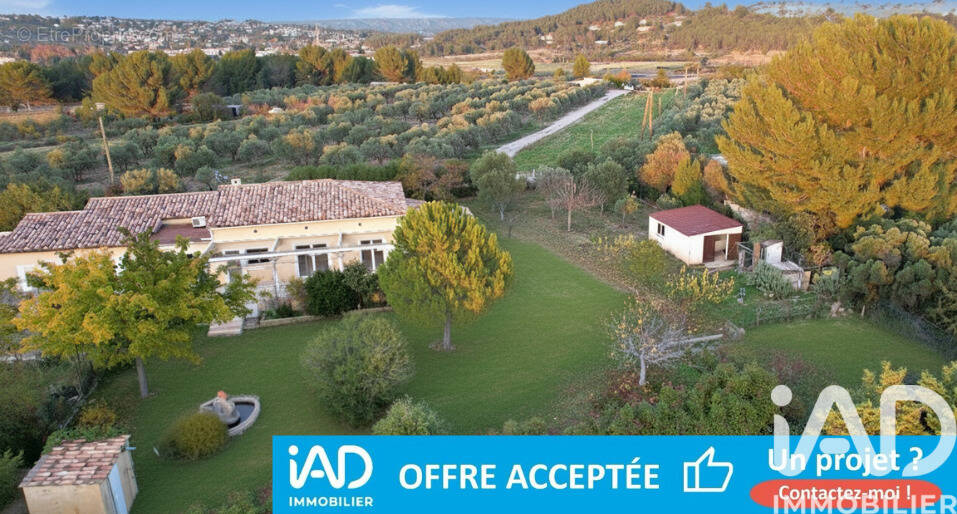 Photo 1 - Maison à VELAUX