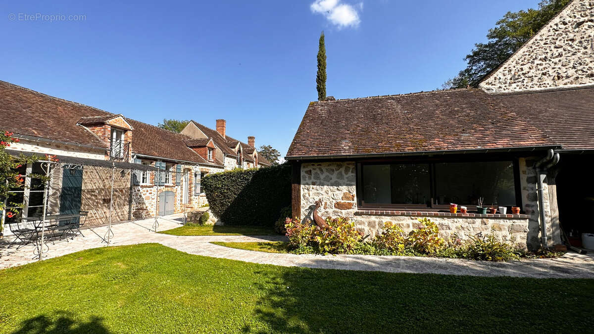 Maison à BLENNES