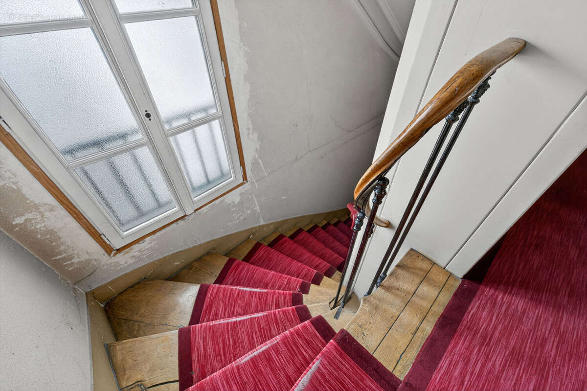 Appartement à PARIS-20E