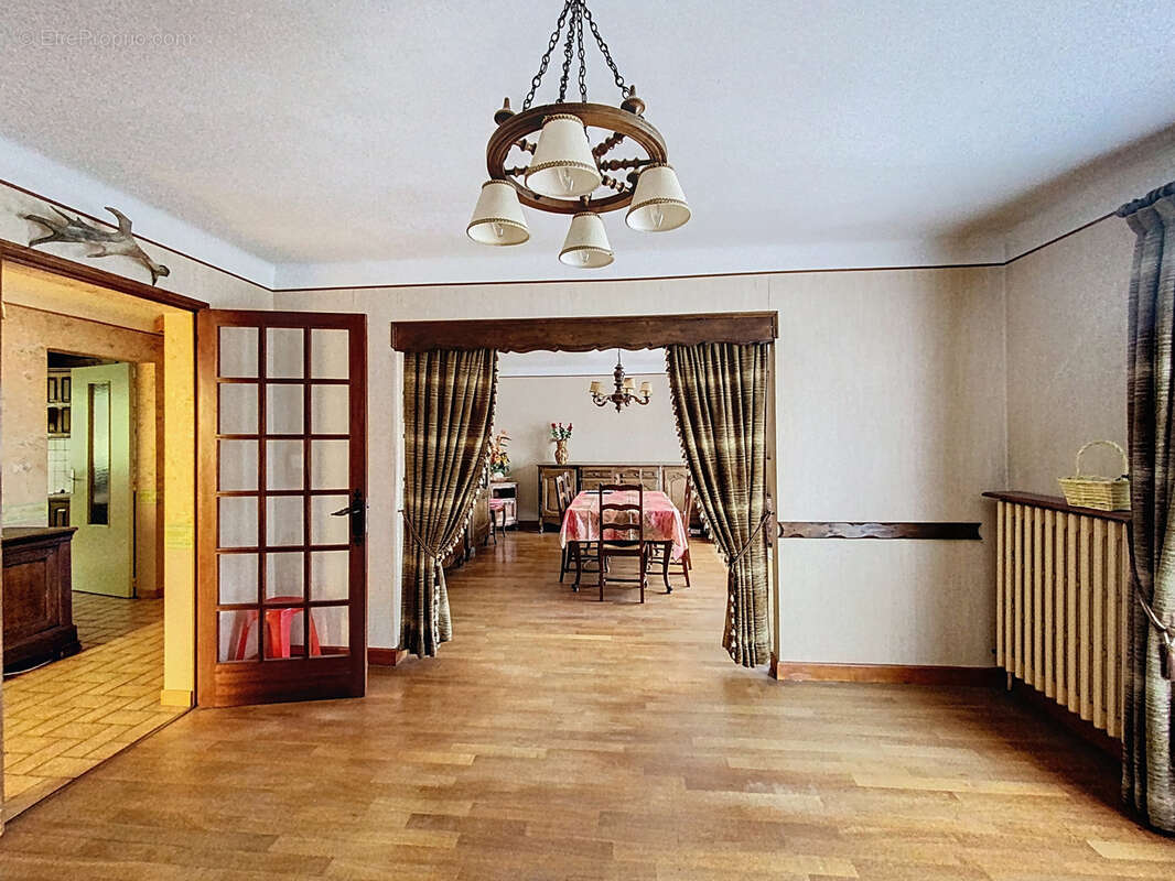 Maison à LEROUVILLE