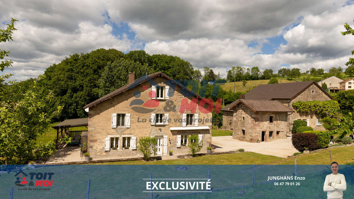 Maison à FOUGEROLLES