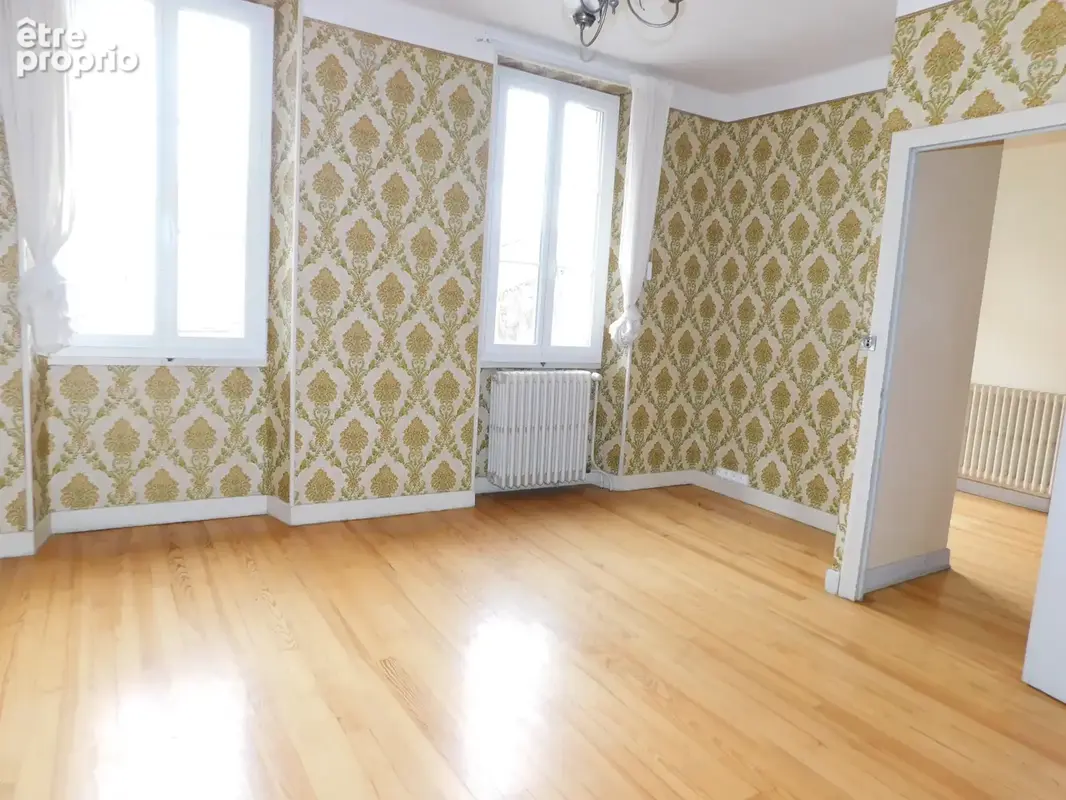 Simorre, maison de village de 220m2 avec jardinet/cour de 90 m2 - photo 10