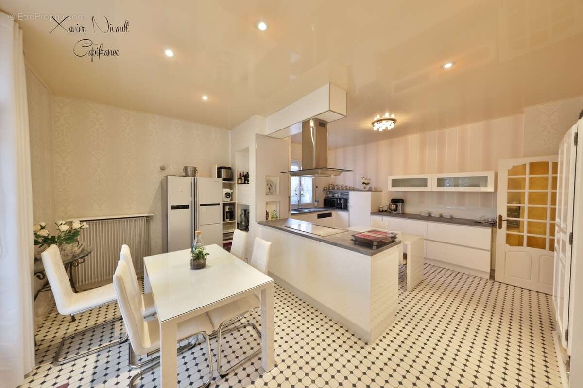 Maison à vendre 7 pièces VERZE (71) - photo 3