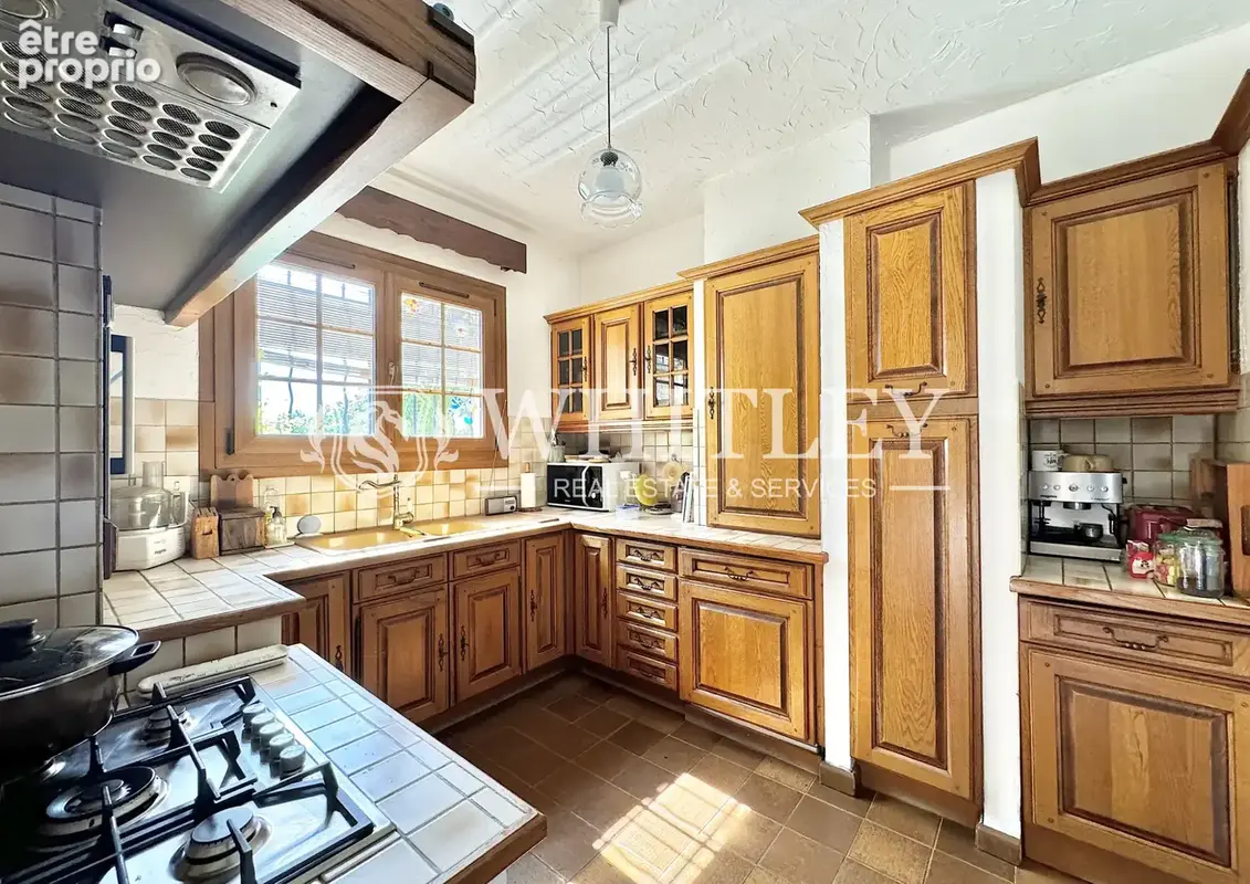 Villa rare à la vente avec grand terrain de plus de 5000 m2 et piscine - photo 8