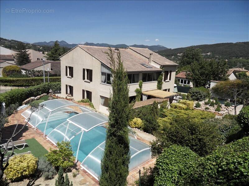 Maison à VAISON-LA-ROMAINE