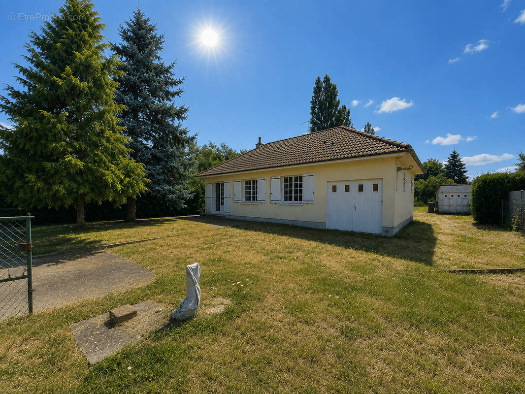 Maison à LAILLY-EN-VAL