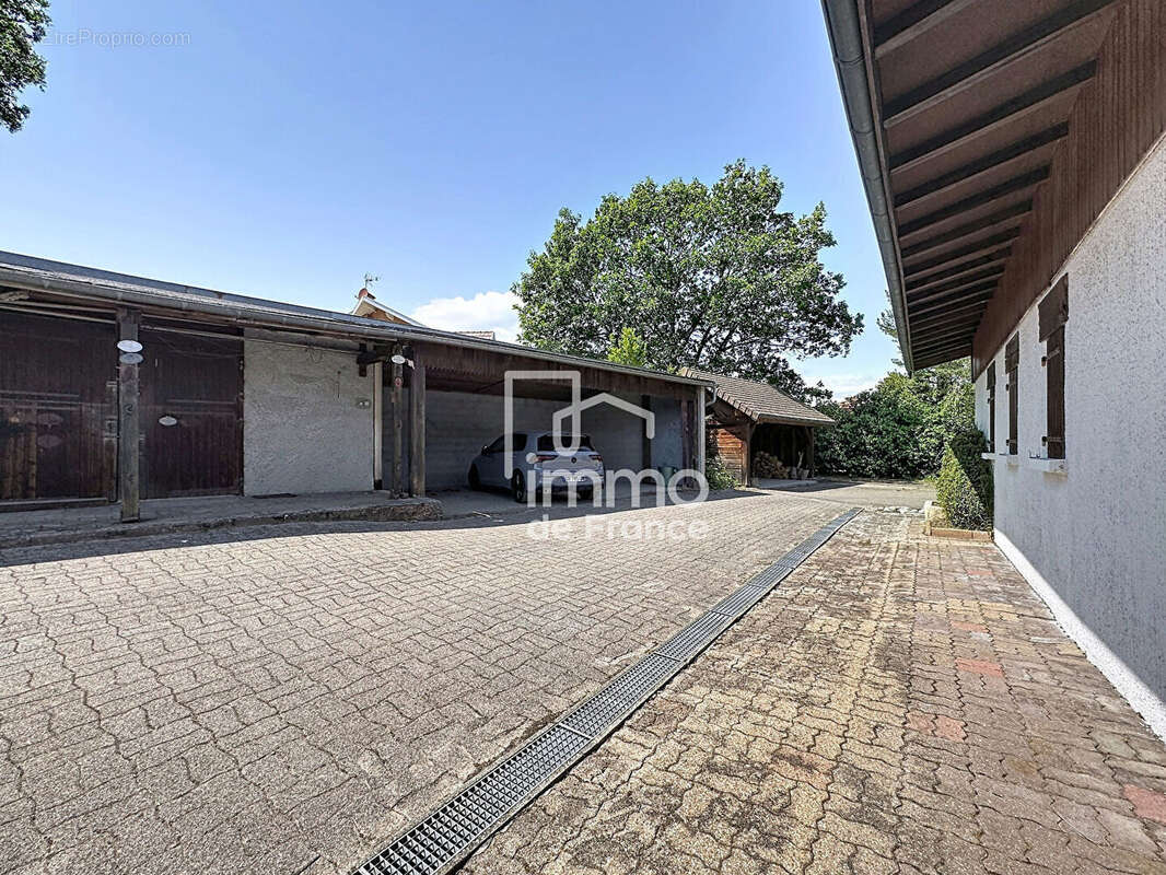 Maison  6 pièce(s) 175 m2 - photo 13