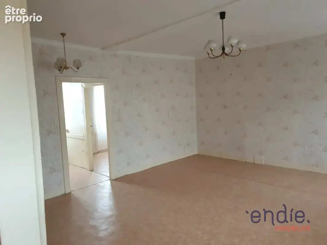 Photo Appartement à Commentry au prix de 25 000€
