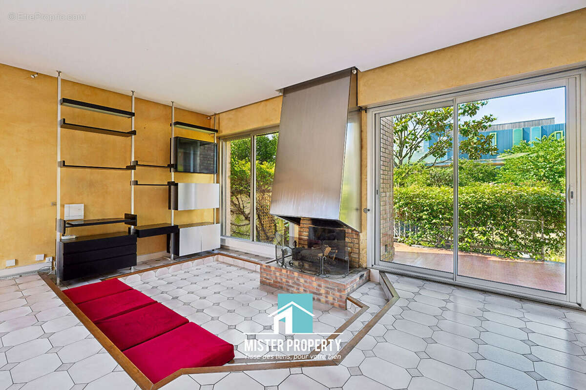 Maison à COLOMBES