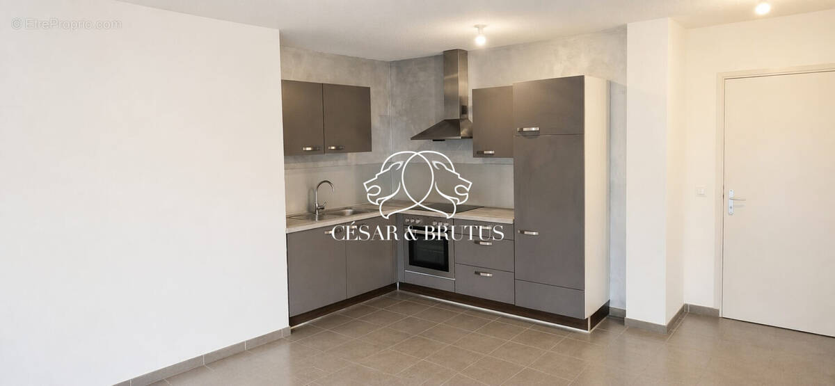 Appartement à L'ISLE-D'ABEAU
