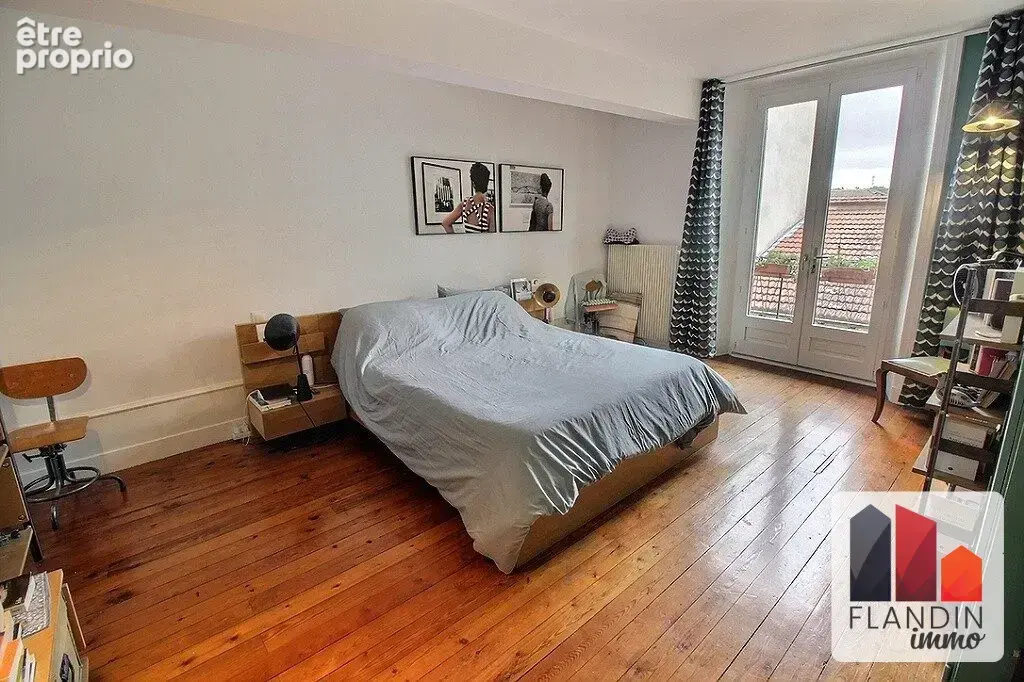 Maison 8 pièces 232 m² à vendre à Grigny (69520) - photo 9