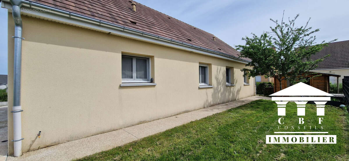 Maison à SAINT-LOUP-DE-VARENNES