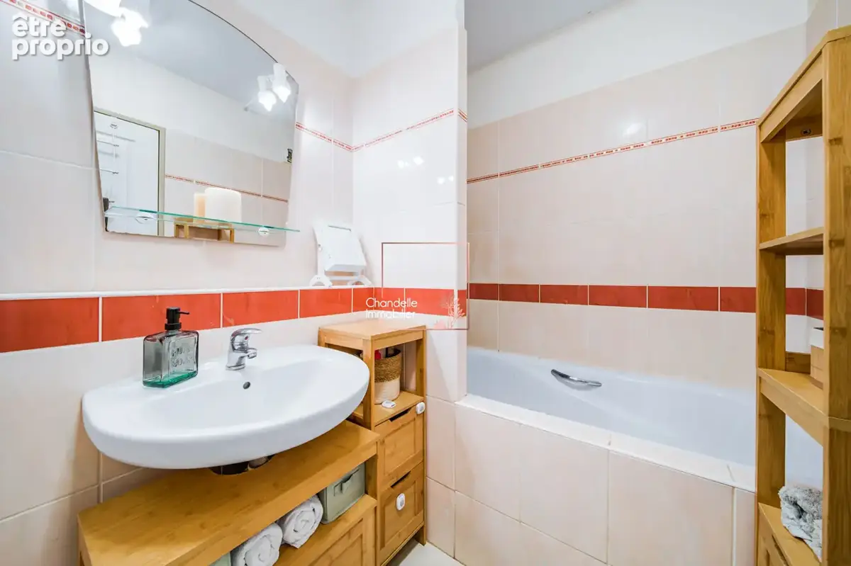 Appartement T4 - Saint Gilles Les Bains - photo 8