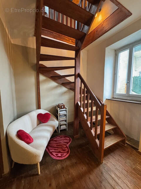 Maison à CUXAC-CABARDES