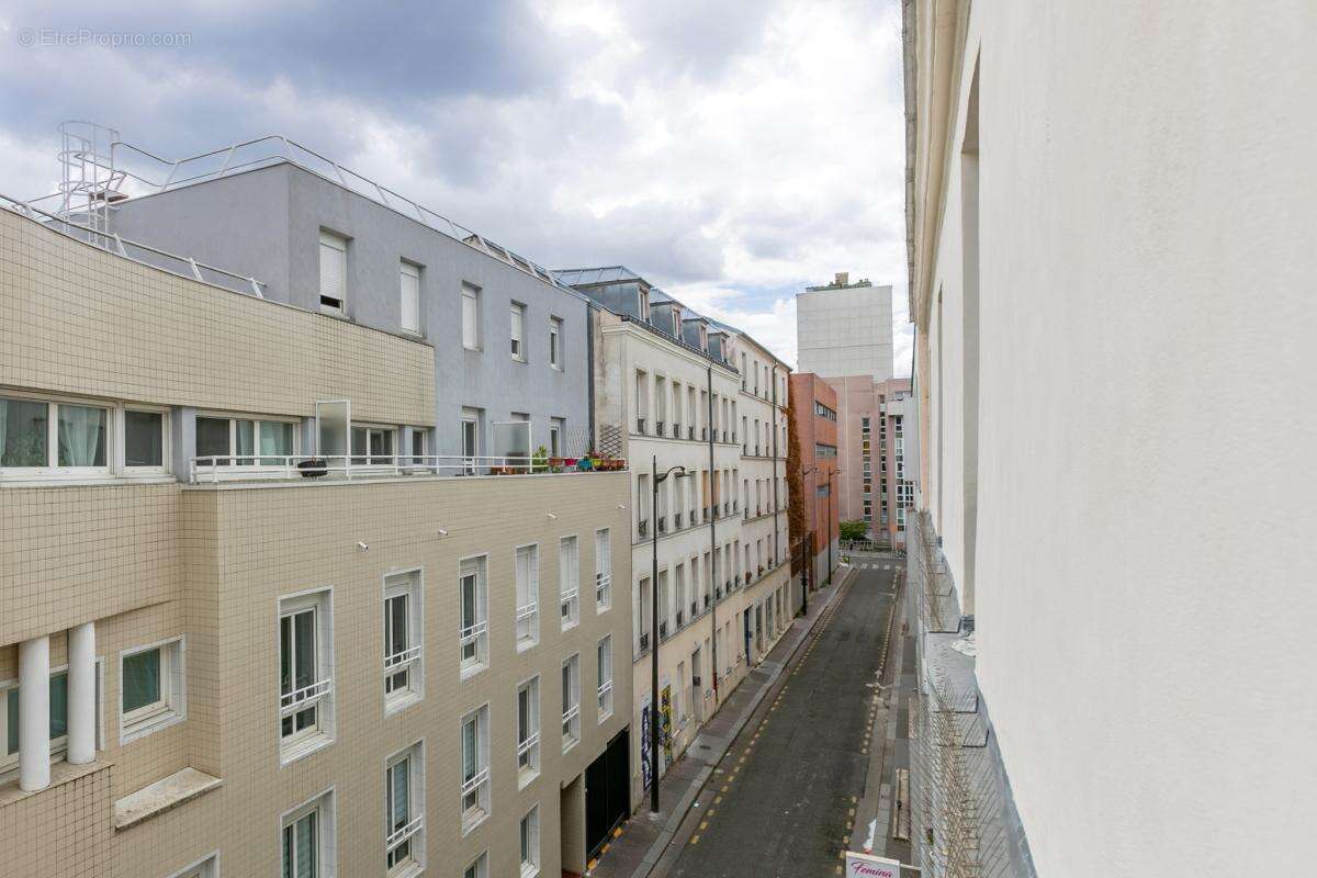 Appartement à PARIS-20E