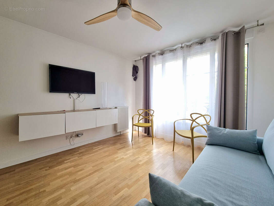 Appartement Le Raincy 3 pièce(s) 62 m2 - photo 2