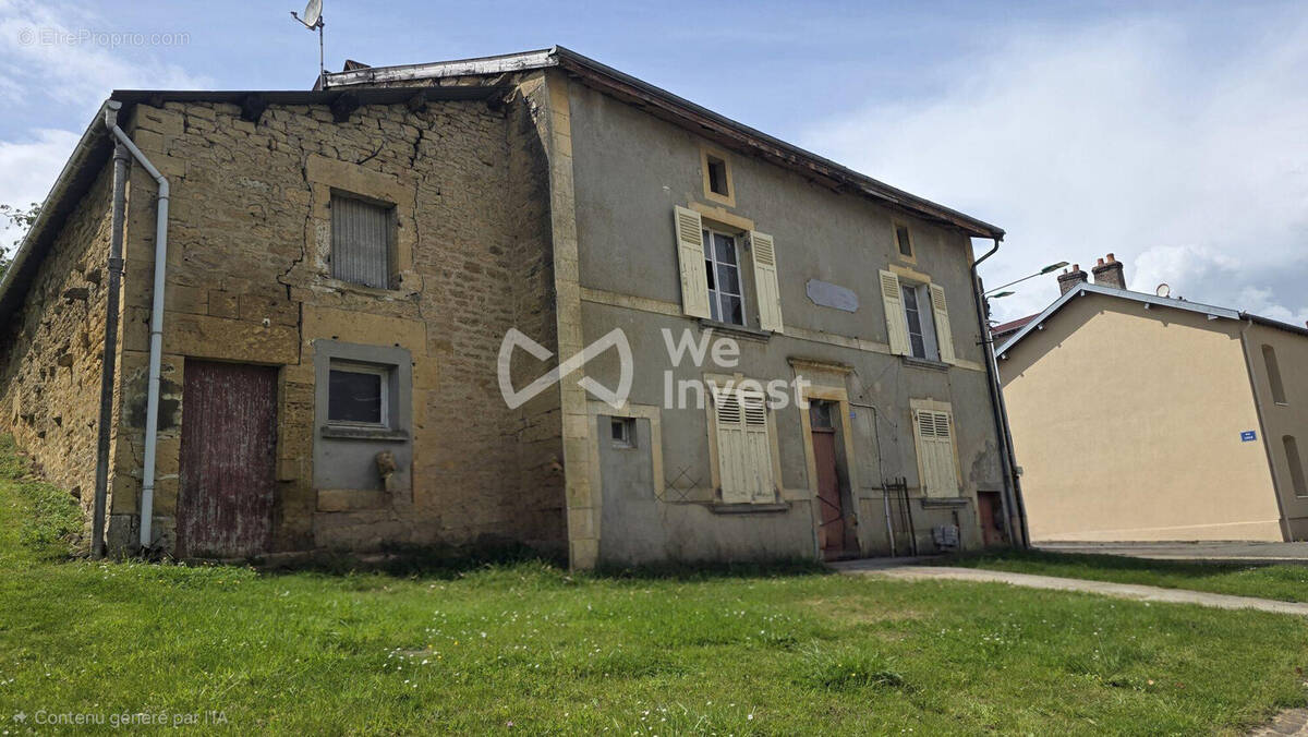 Maison à OLIZY-SUR-CHIERS