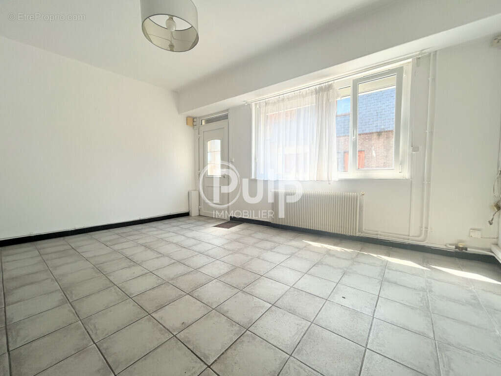 Maison à HENIN-BEAUMONT