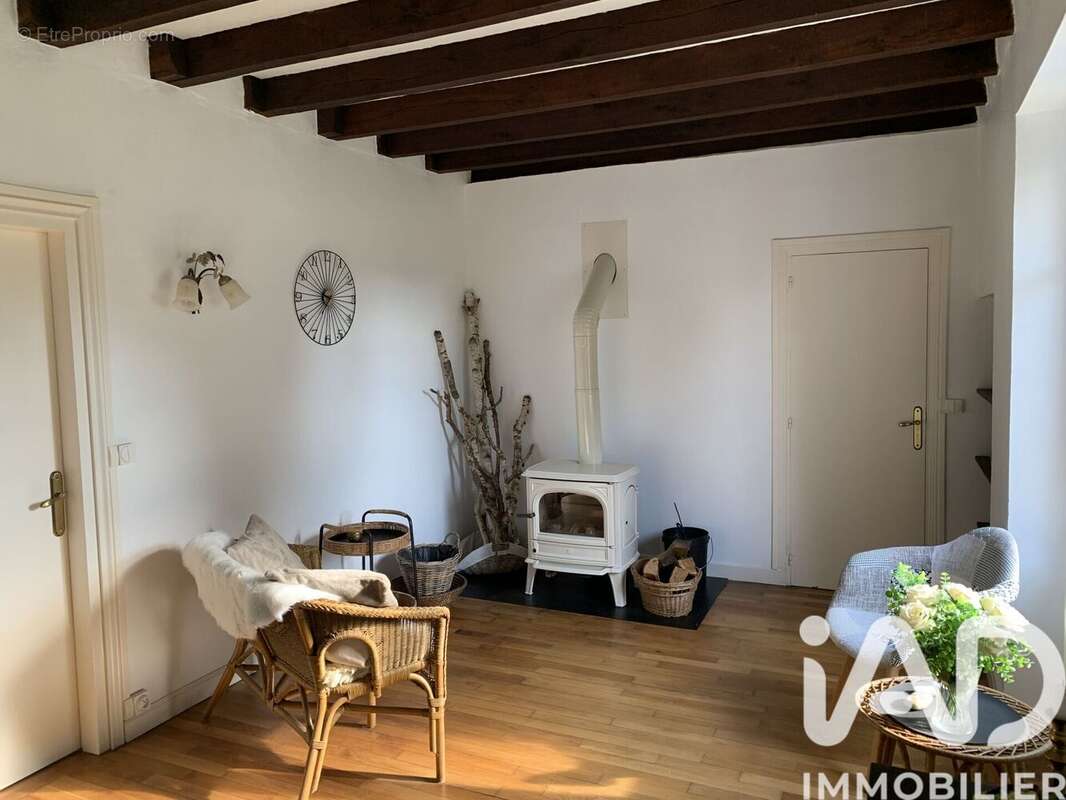 Photo 4 - Maison à LURCY-LEVIS