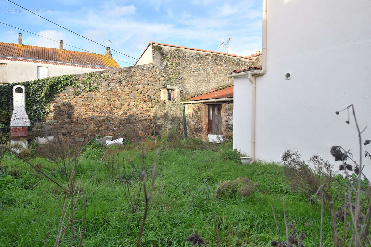 Maison à SAINT-PHILBERT-DE-BOUAINE