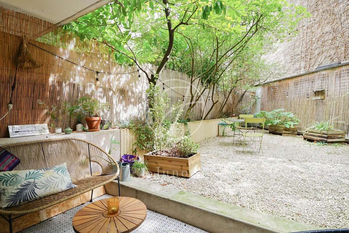 Appartement à PARIS-18E