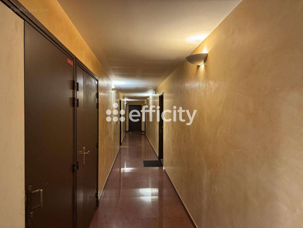 Appartement à CORBEIL-ESSONNES