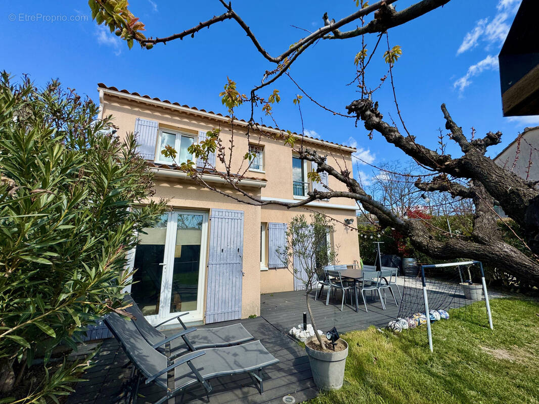 Maison à VAISON-LA-ROMAINE
