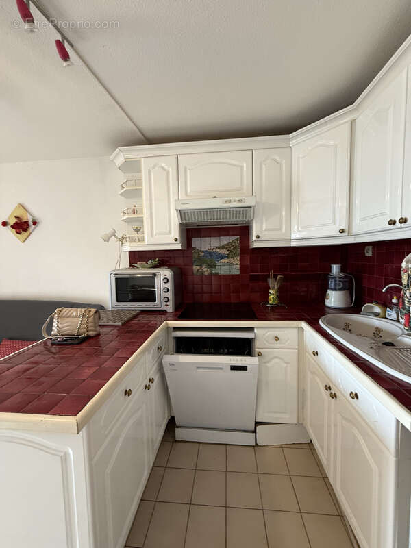 Appartement à LA LONDE-LES-MAURES