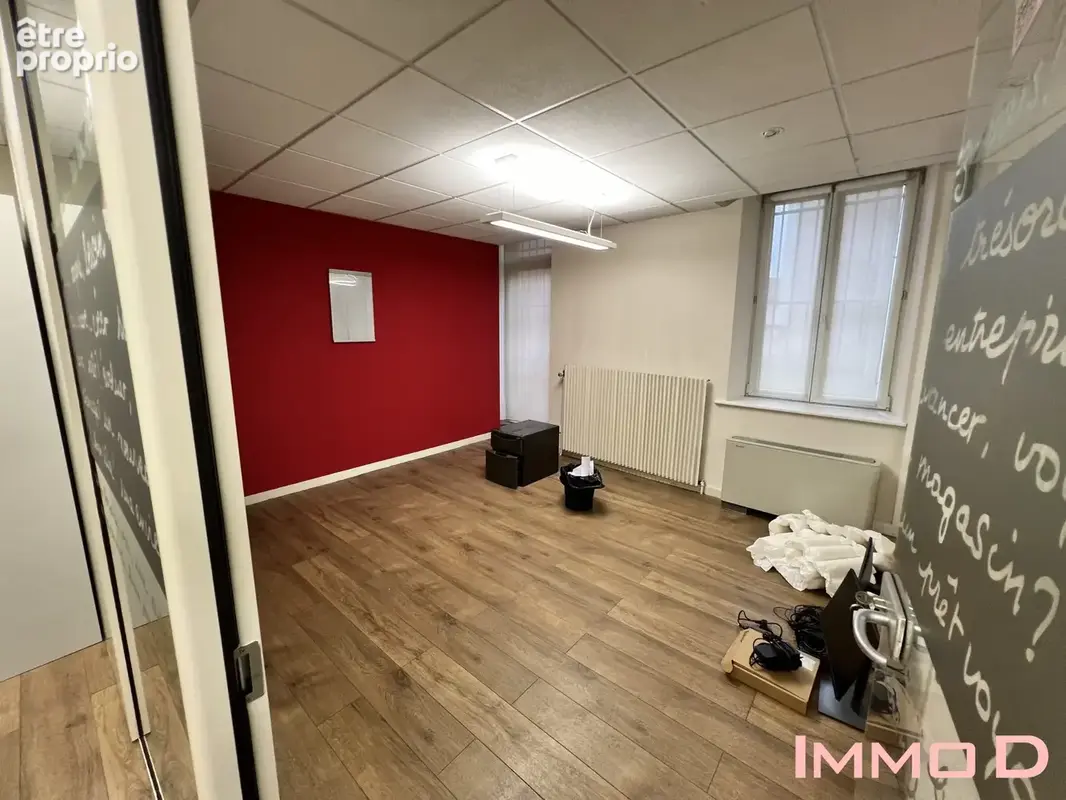 Commerce 152 m² à vendre à Thaon-Les-Vosges (88150) - photo 3