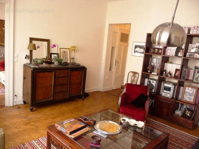 Appartement à LA MADELEINE