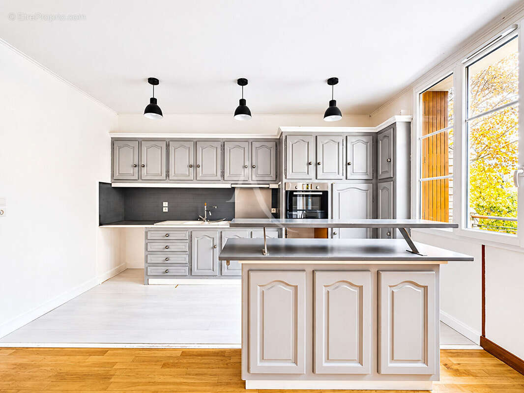 Appartement à BONNEUIL-SUR-MARNE