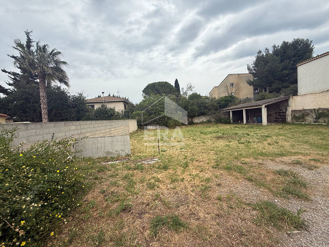 Terrain à MARTIGUES