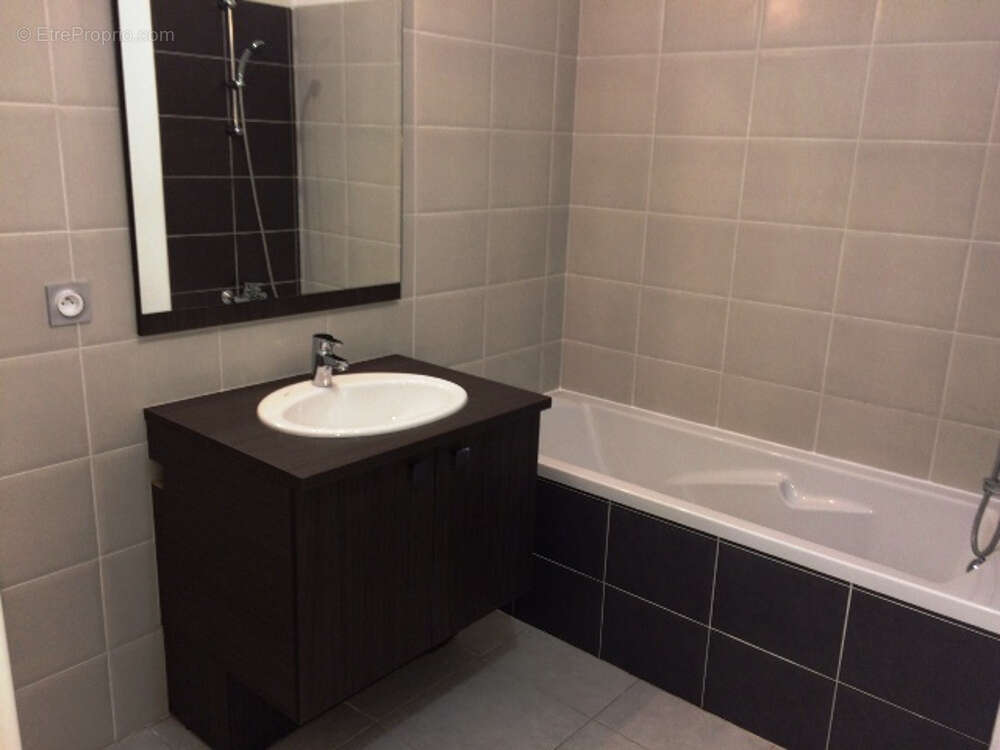 Appartement à JUVIGNAC