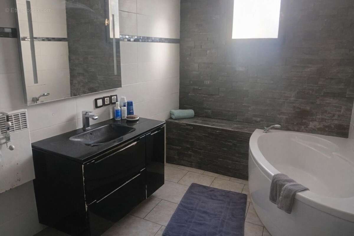 Photo 4 - Maison à DOUCHY-LES-MINES