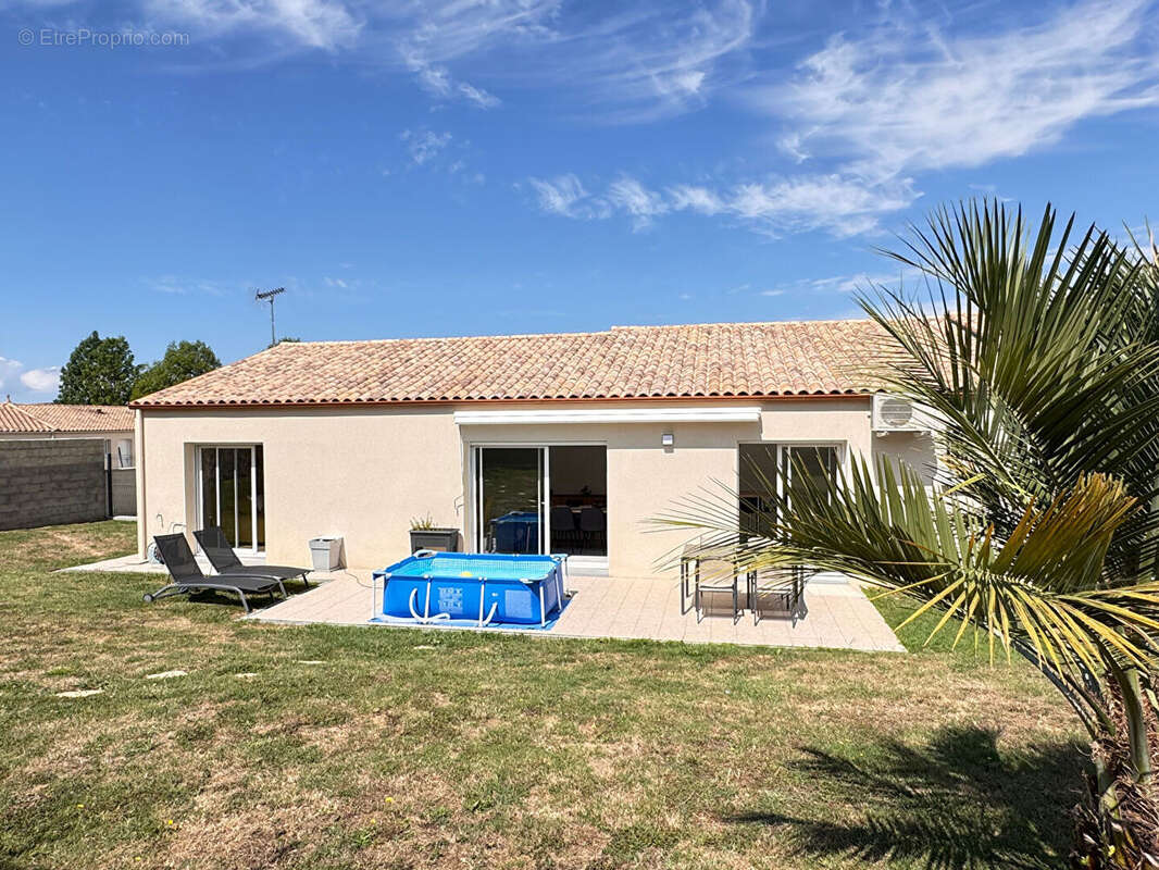Maison à TONNAY-CHARENTE