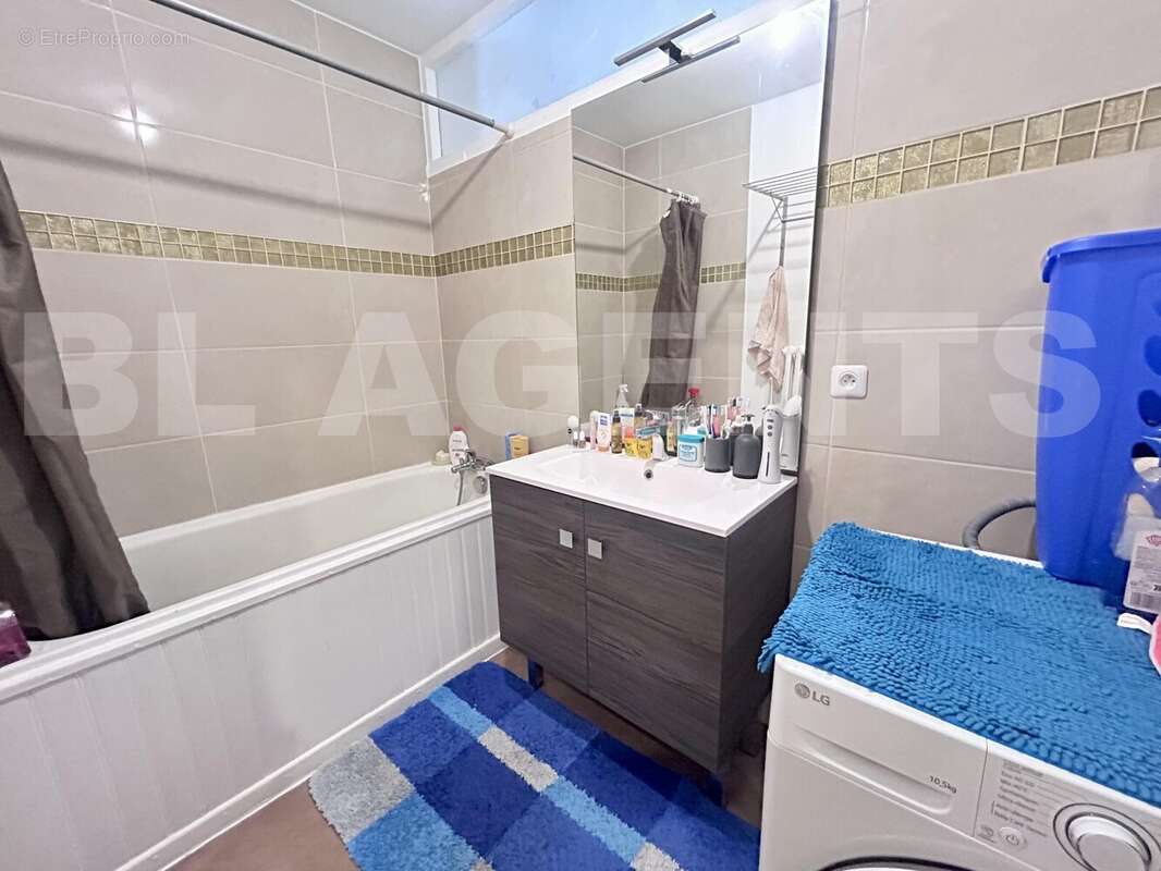 image00013 - Appartement à COULOMMIERS