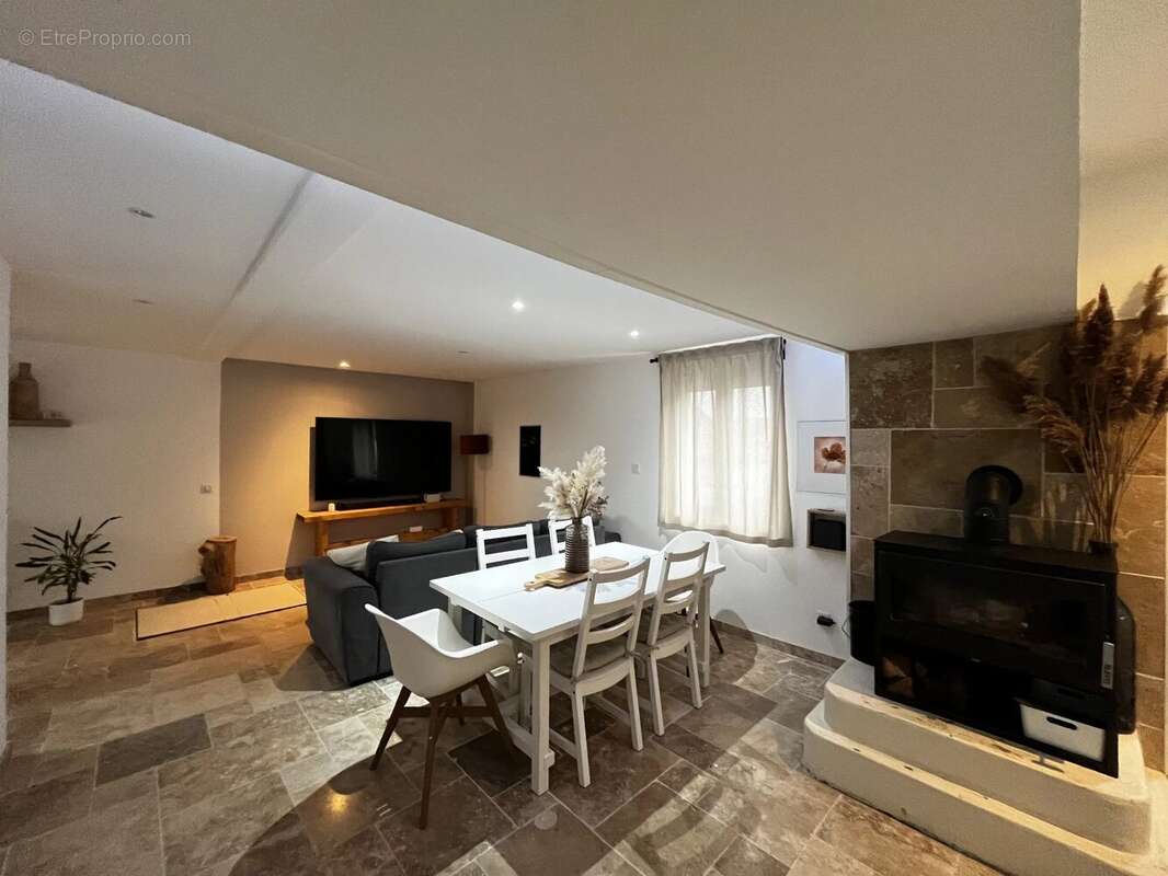 Maison à BOUVESSE-QUIRIEU