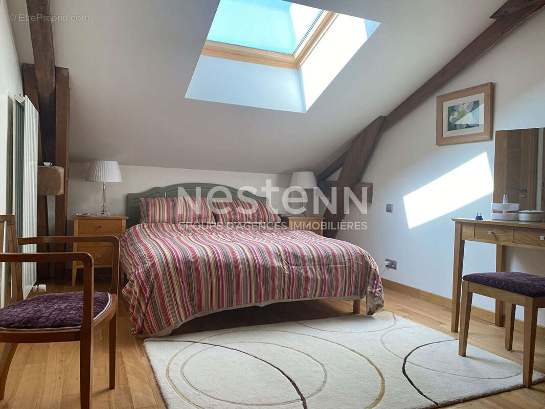 Maison à PIEGUT-PLUVIERS