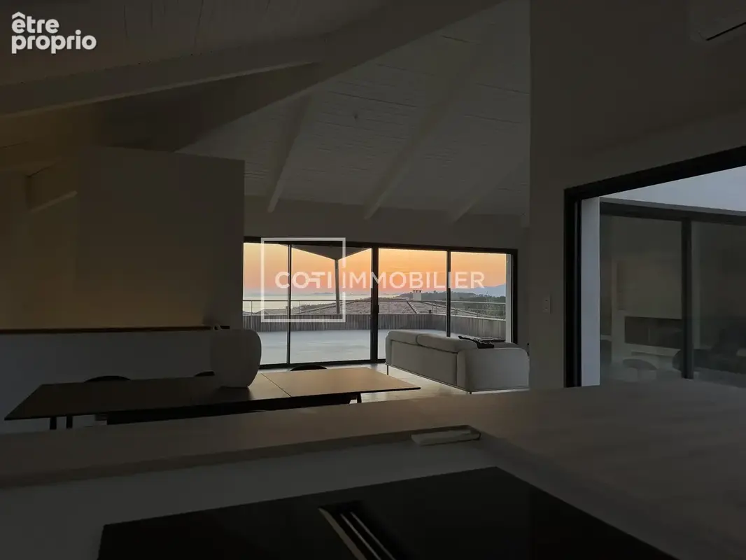 Rive sud du golfe d'ajaccio - villa d'architecte vue mer avec piscine et sauna - 380m2 - photo 10