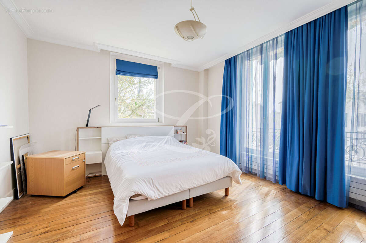 Maison à MAISONS-LAFFITTE