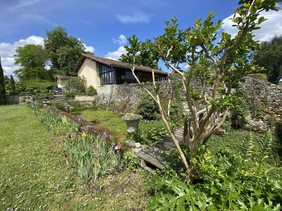 Maison à CREON-D'ARMAGNAC