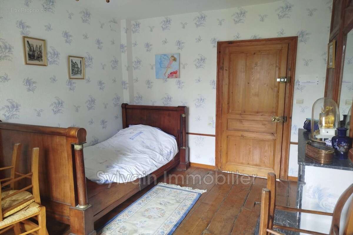 Maison 307 m² à Neufchatel-En-Bray  - photo 5
