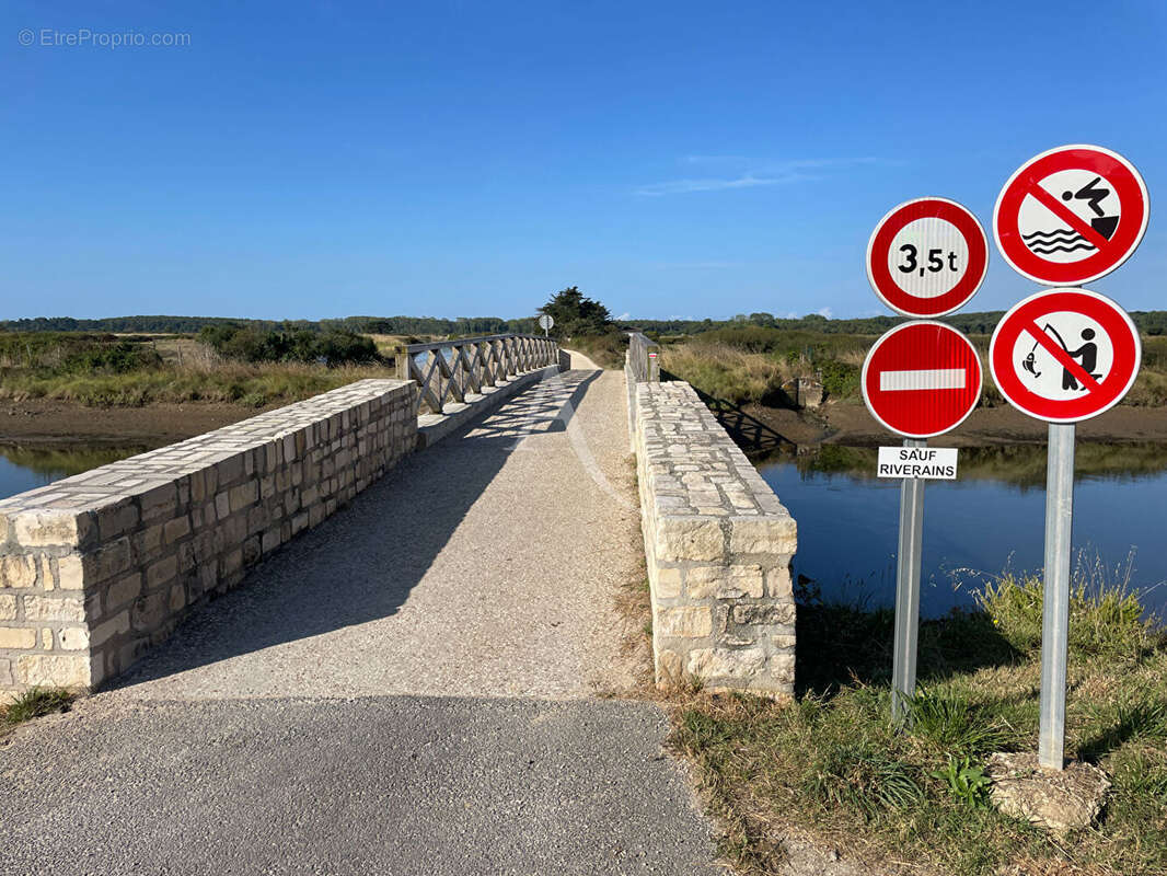 Terrain à LES SABLES-D&#039;OLONNE