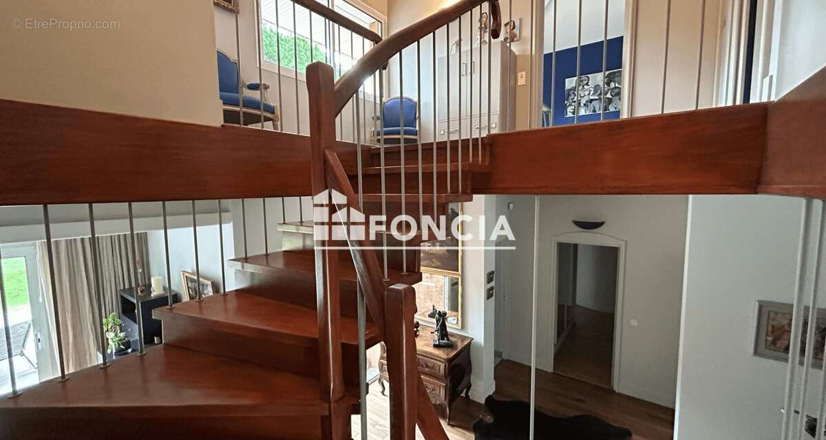 Maison à CASTELMAUROU