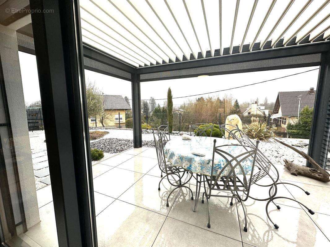 Maison à FROENINGEN