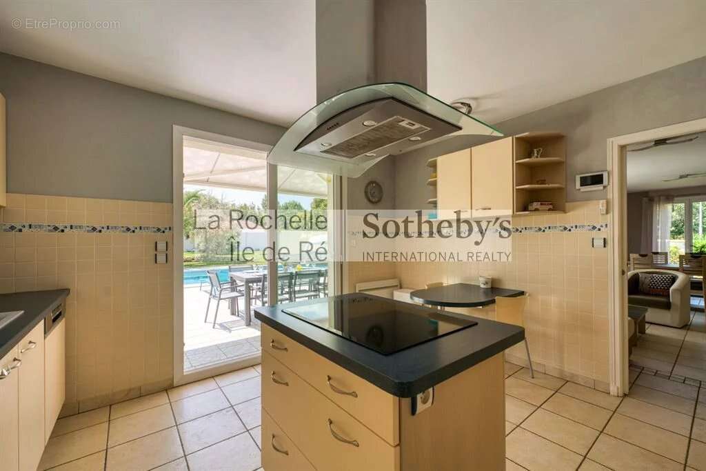 Maison familiale avec piscine, grand terrain et gîte indépendant - photo 13