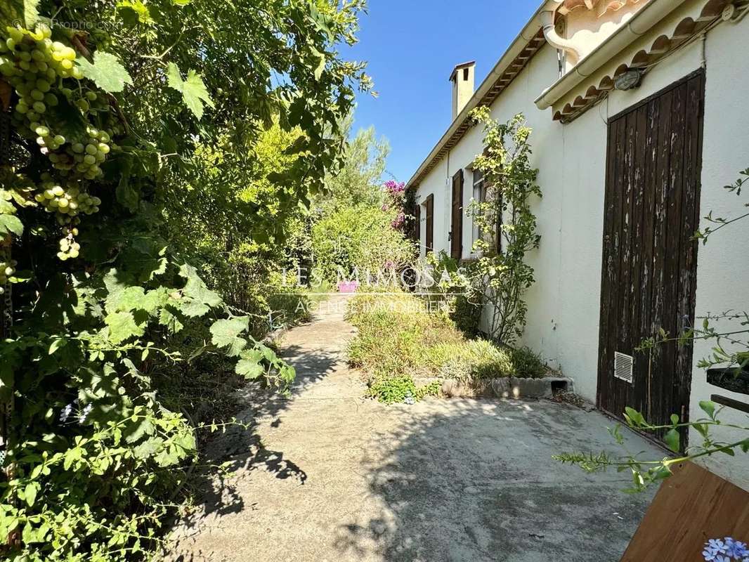 Maison à SAINT-RAPHAEL